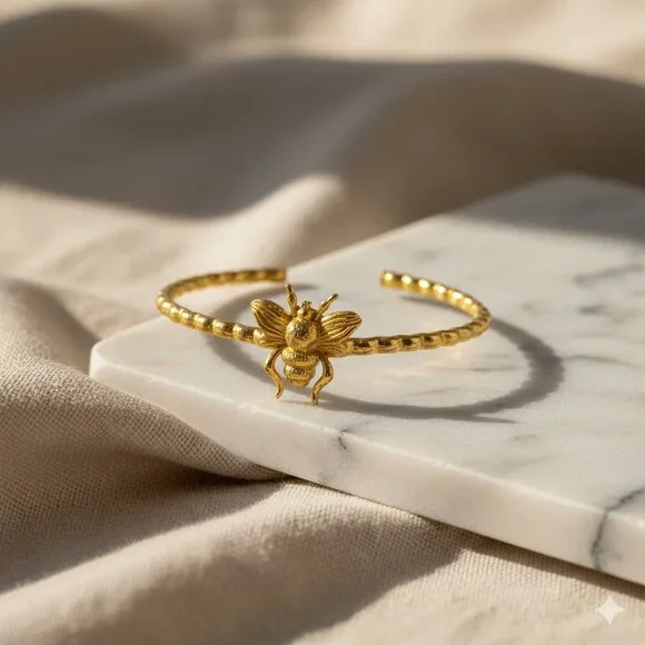 Biene Cuff - Picture 6 of 6